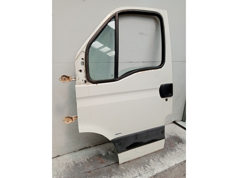 Recambio de puerta delantera izquierda para iveco daily iv caja/chasis 35c15 referencia OEM IAM  2P 2006