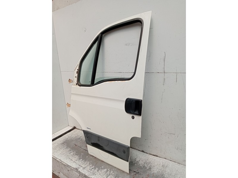Recambio de puerta delantera izquierda para iveco daily iv caja/chasis 35c15 referencia OEM IAM  2P 2006