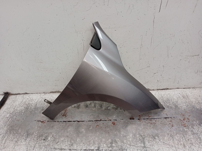 Recambio de aleta delantera derecha para renault megane iii grandtour (kz0/1) 1.5 dci (kz09, kz0d, kz1g, kz29, kz14, kz1w, kz10,