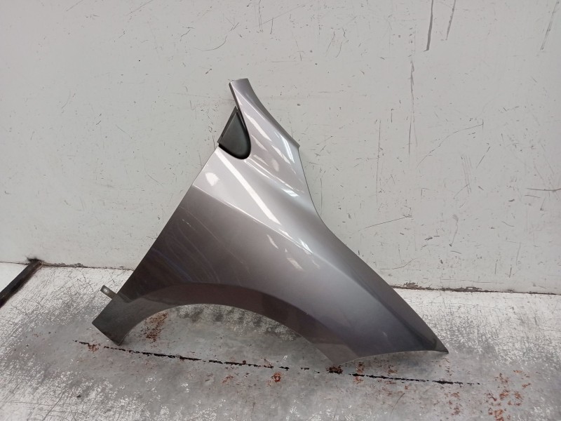 Recambio de aleta delantera derecha para renault megane iii grandtour (kz0/1) 1.5 dci (kz09, kz0d, kz1g, kz29, kz14, kz1w, kz10,
