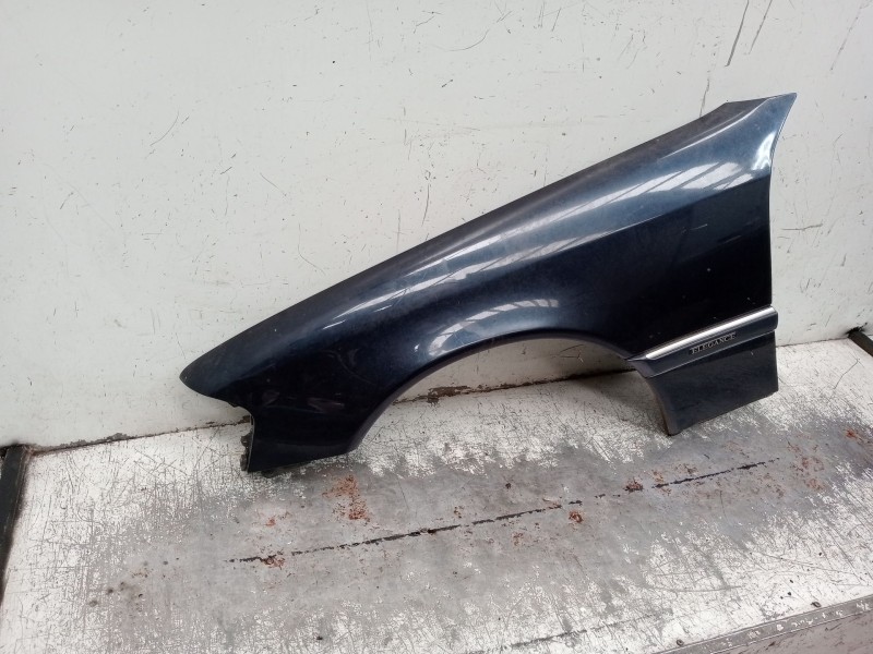 Recambio de aleta delantera izquierda para mercedes-benz clase c (w202) c 280 (202.028) referencia OEM IAM   