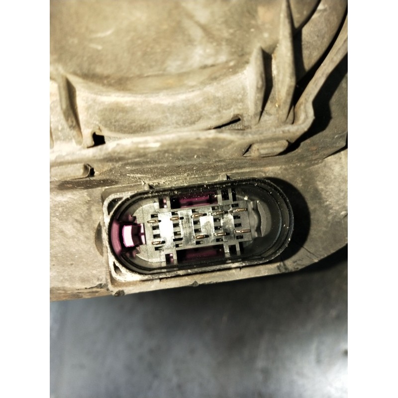 Recambio de faro derecho para audi a4 b7 (8ec) 2.0 tdi 16v referencia OEM IAM 8E0941004BK 0301219204 2005