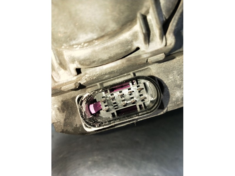 Recambio de faro izquierdo para audi a4 b7 (8ec) 2.0 tdi 16v referencia OEM IAM 0301219203 8E0941003BK 2005
