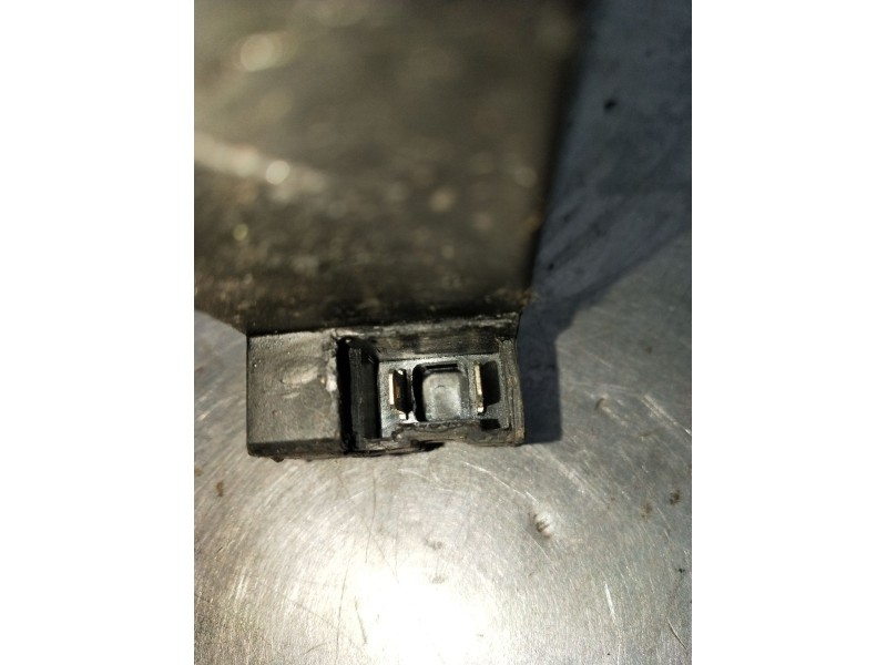 Recambio de elevalunas delantero izquierdo para citroën bx (xb-_) 14 e referencia OEM IAM  5P 1983