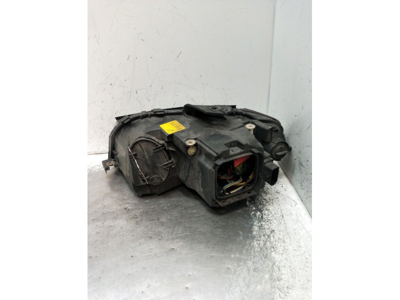 Recambio de faro derecho para audi a3 (8p1) 2.0 tdi 16v referencia OEM IAM 8P0941004D 1307329066 XENON 2004