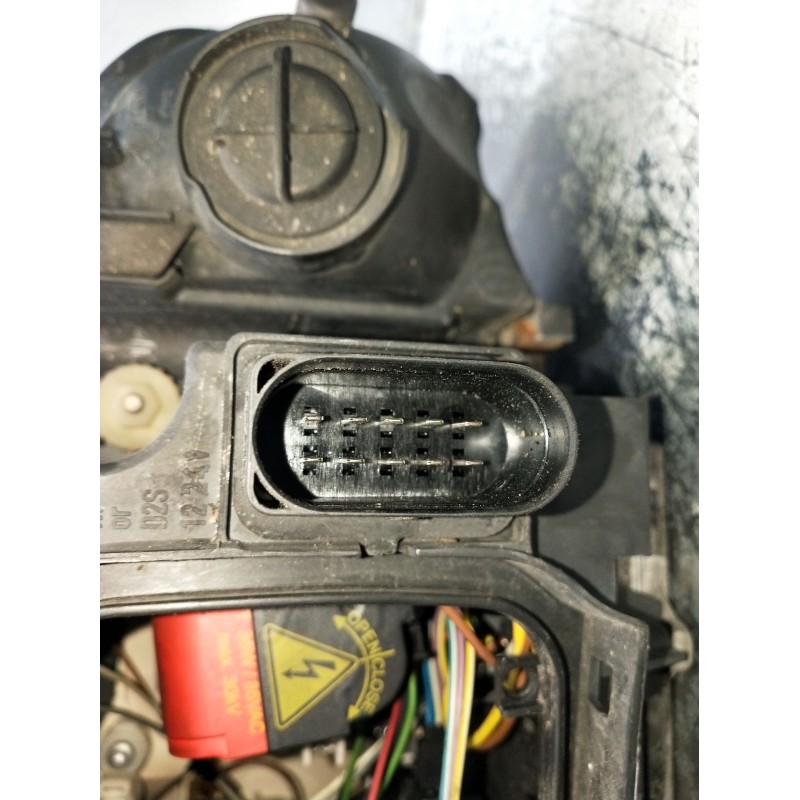 Recambio de faro derecho para audi a3 (8p1) 2.0 tdi 16v referencia OEM IAM 8P0941004D 1307329066 XENON 2004