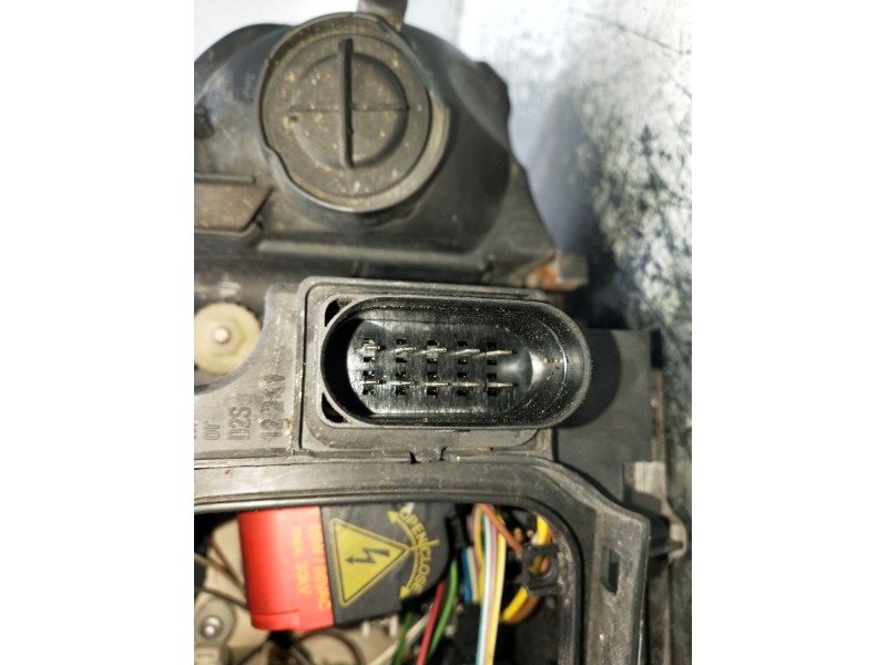 Recambio de faro derecho para audi a3 (8p1) 2.0 tdi 16v referencia OEM IAM 8P0941004D 1307329066 XENON 2004