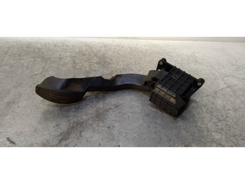 Recambio de potenciometro pedal para lancia ypsilon (101) 1.3 16v multijet argento referencia OEM IAM   