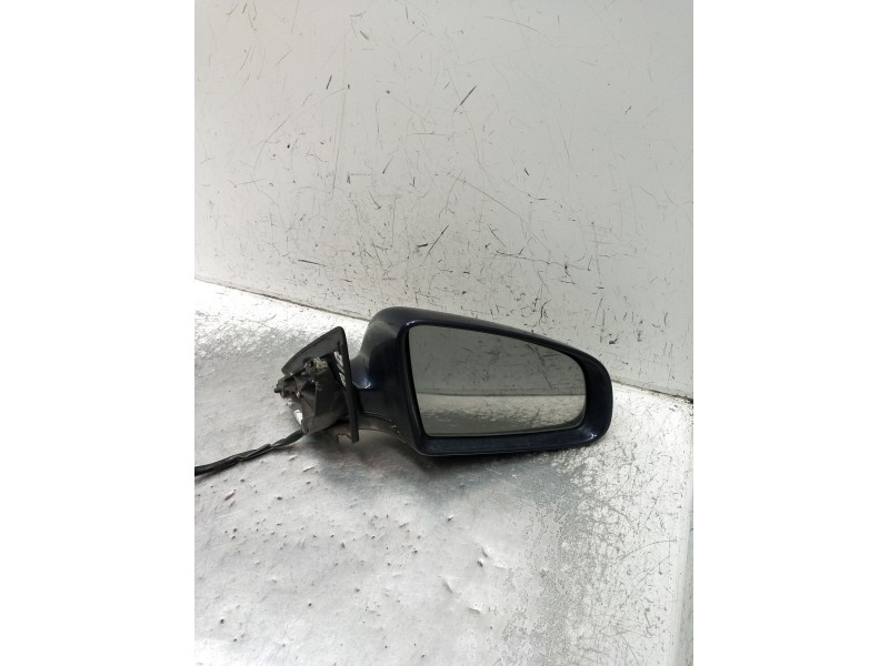 Recambio de retrovisor derecho para audi a3 (8p1) 2.0 tdi 16v referencia OEM IAM  ELÉCTRICO 2004
