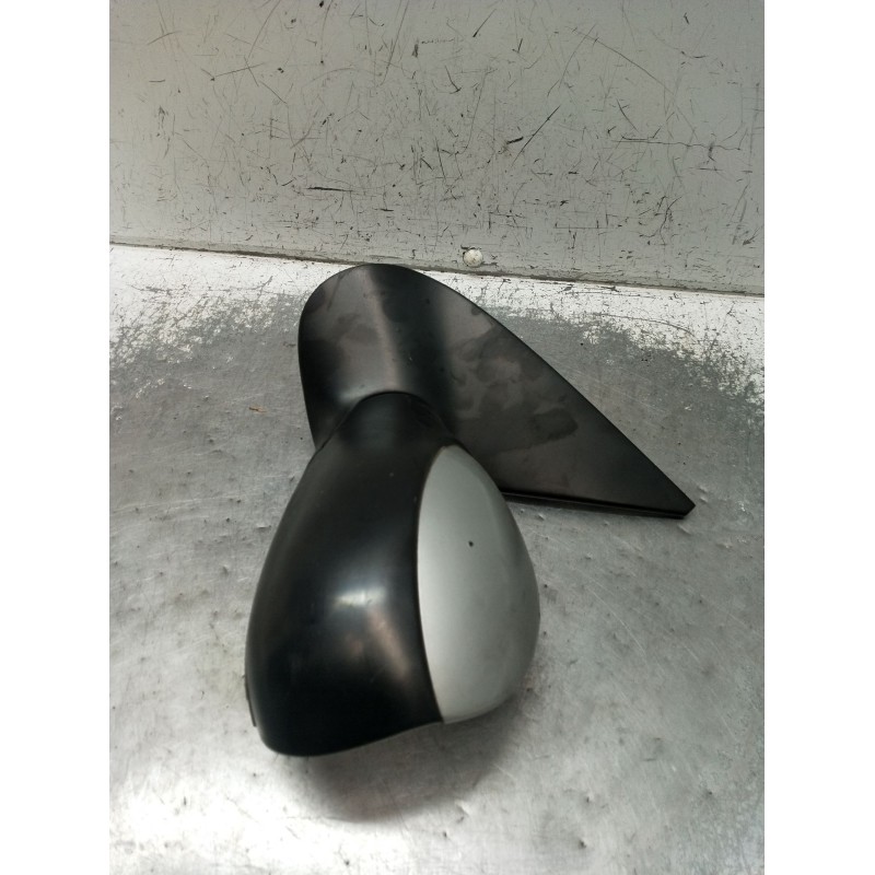 Recambio de retrovisor izquierdo para peugeot 206 hatchback (2a/c) 1.6 i referencia OEM IAM  ELÉCTRICO 1998