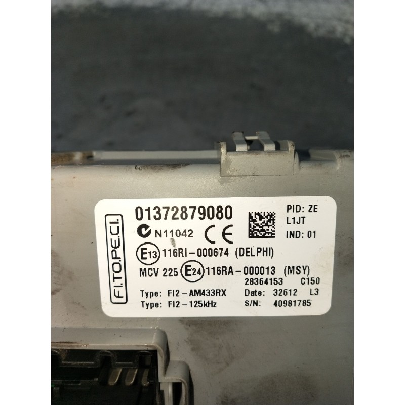 Recambio de caja reles / fusibles para citroën nemo furgoneta/monovolumen (aa_) 1.3 hdi 75 referencia OEM IAM 01372879080 116RI0