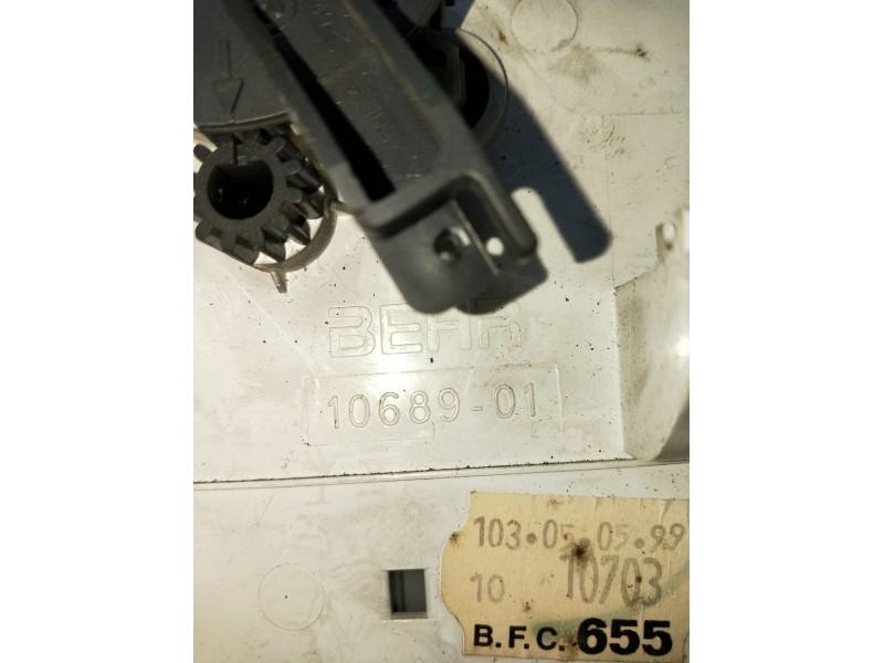 Recambio de mando calefaccion / aire acondicionado para peugeot 206 hatchback (2a/c) 1.6 i referencia OEM IAM 1068901  1998