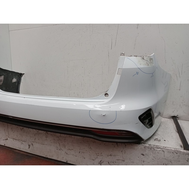 Recambio de paragolpes trasero para kia ceed tourer (cd) 1.6 crdi 115 referencia OEM IAM   