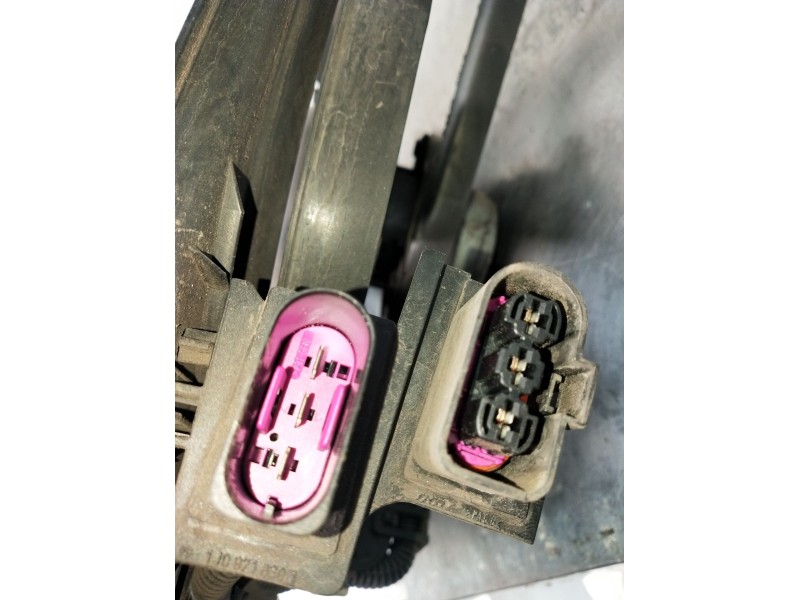 Recambio de electroventilador para skoda octavia i (1u2) 1.9 tdi referencia OEM IAM 1J0121207M  2000