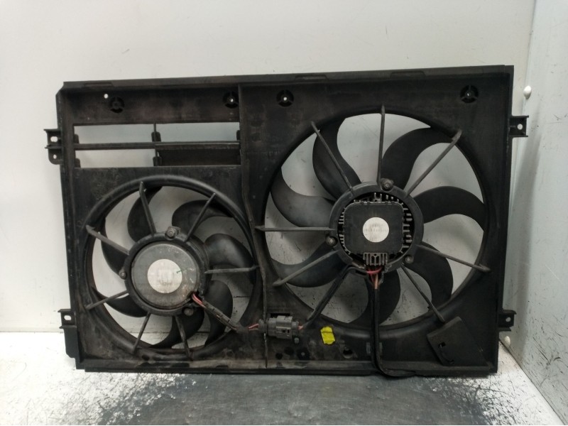 Recambio de electroventilador para audi a3 (8p1) 2.0 tdi 16v referencia OEM IAM 1K0121207BC  2004
