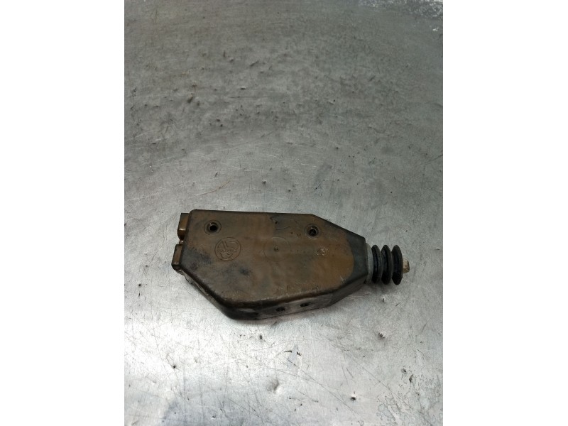 Recambio de motor cierre centralizado trasero izquierdo para citroën bx (xb-_) 14 e referencia OEM IAM  5P 1983