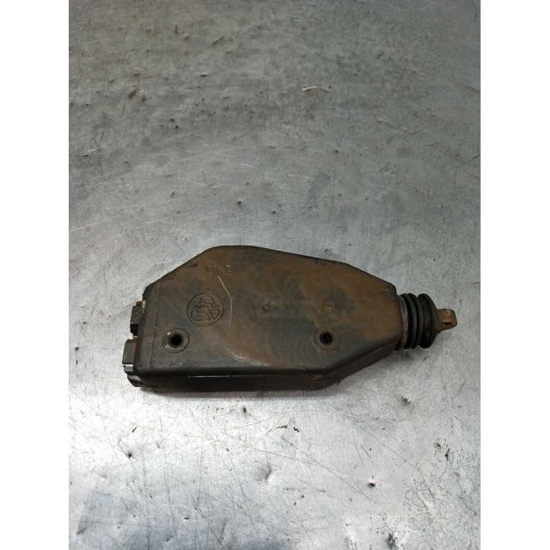 Recambio de motor cierre centralizado trasero izquierdo para citroën bx (xb-_) 14 e referencia OEM IAM  5P 1983