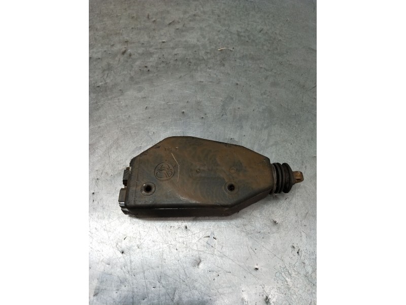 Recambio de motor cierre centralizado trasero izquierdo para citroën bx (xb-_) 14 e referencia OEM IAM  5P 1983