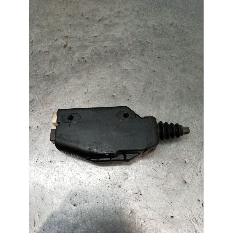 Recambio de motor cierre centralizado delantero derecho para citroën bx (xb-_) 14 e referencia OEM IAM  5P 1983