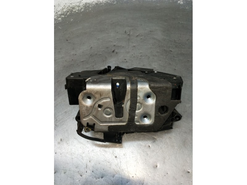 Recambio de motor cierre centralizado delantero izquierdo para ford fiesta vi (cb1, ccn) 1.6 tdci referencia OEM IAM 8A6AA21812B