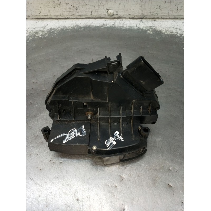 Recambio de motor cierre centralizado delantero izquierdo para ford fiesta vi (cb1, ccn) 1.6 tdci referencia OEM IAM 8A6AA21812B