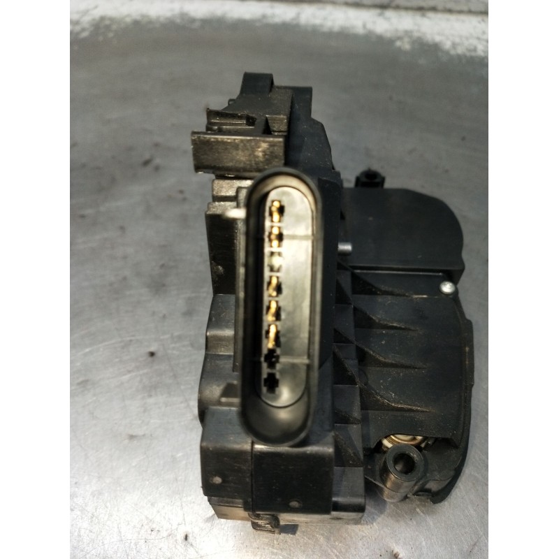 Recambio de motor cierre centralizado delantero izquierdo para ford fiesta vi (cb1, ccn) 1.6 tdci referencia OEM IAM 8A6AA21813A