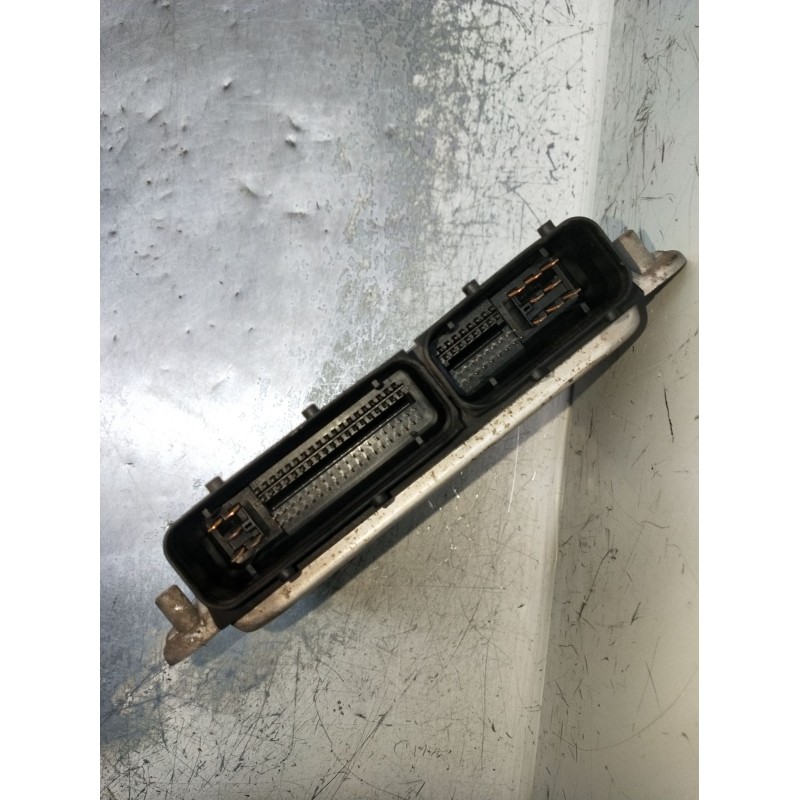 Recambio de centralita motor uce para skoda octavia i (1u2) 1.9 tdi referencia OEM IAM 0281011311 038906012HC EDC15UM 2000