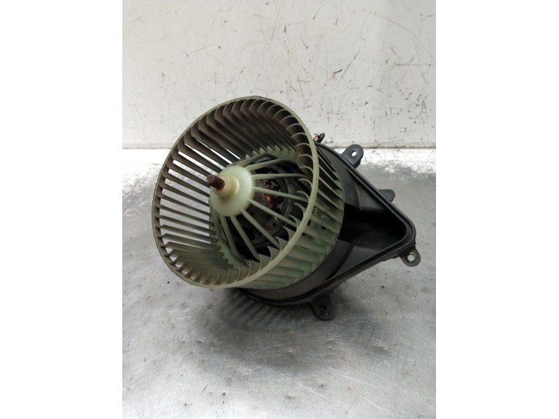 Recambio de motor calefaccion para citroën xsara (n1) 1.6 16v referencia OEM IAM 210681233F 740471233F 2001