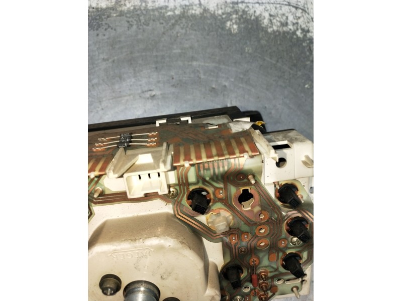 Recambio de cuadro instrumentos para citroën bx (xb-_) 14 e referencia OEM IAM   1983