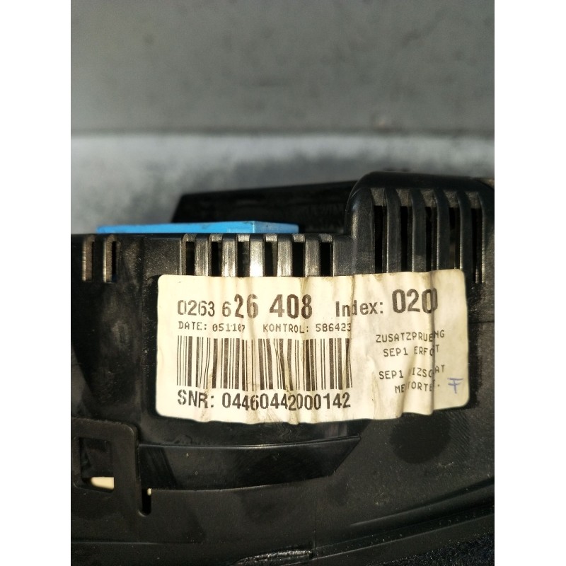 Recambio de cuadro instrumentos para audi a4 b7 (8ec) 2.0 tdi 16v referencia OEM IAM 0263626408 04460442000142 2005
