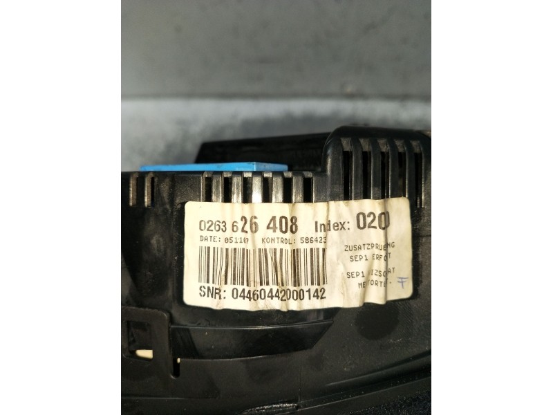Recambio de cuadro instrumentos para audi a4 b7 (8ec) 2.0 tdi 16v referencia OEM IAM 0263626408 04460442000142 2005
