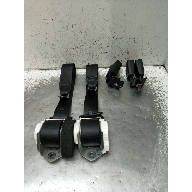 Recambio de juego cinturones trasero para ford fiesta vi (cb1, ccn) 1.6 tdci referencia OEM IAM  5P 2008