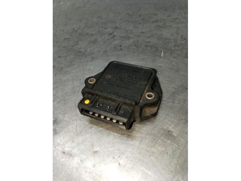 Recambio de modulo encendido para citroën bx (xb-_) 14 e referencia OEM IAM 521013D  1983