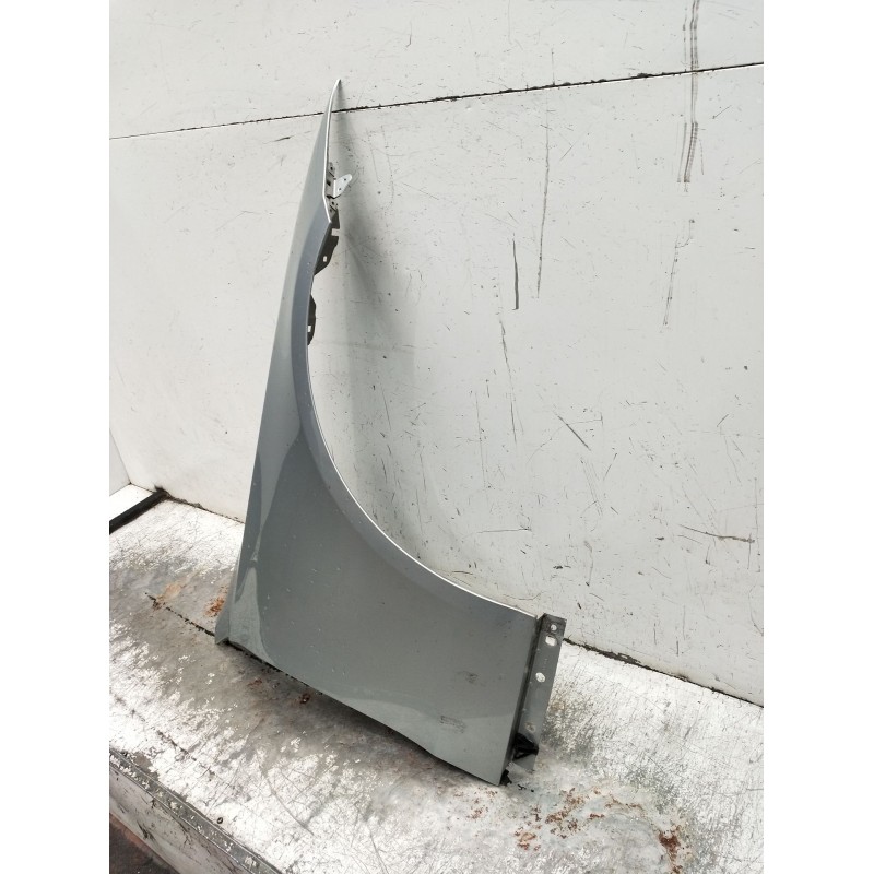 Recambio de aleta delantera derecha para mercedes-benz clase c (w206) c 200 d (206.003) referencia OEM IAM   2021