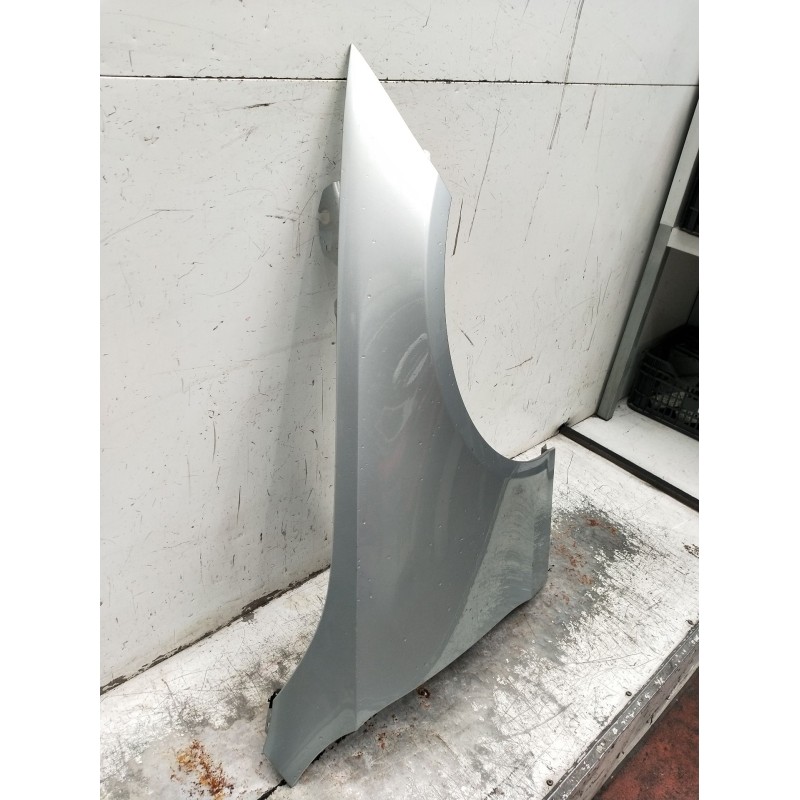 Recambio de aleta delantera derecha para mercedes-benz clase c (w206) c 200 d (206.003) referencia OEM IAM   2021