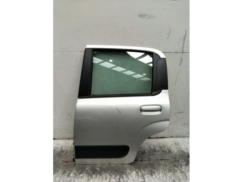 Recambio de puerta trasera izquierda para fiat panda (312_, 319_) 1.2 (312pxa1a) referencia OEM IAM  5P 2012