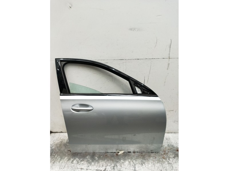 Recambio de puerta delantera derecha para mercedes-benz clase c (w206) c 200 d (206.003) referencia OEM IAM   