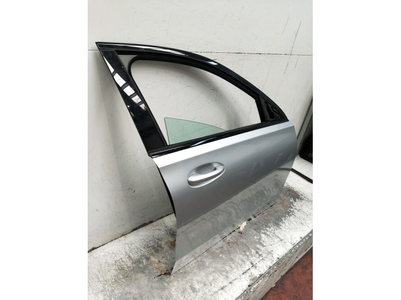 Recambio de puerta delantera derecha para mercedes-benz clase c (w206) c 200 d (206.003) referencia OEM IAM   