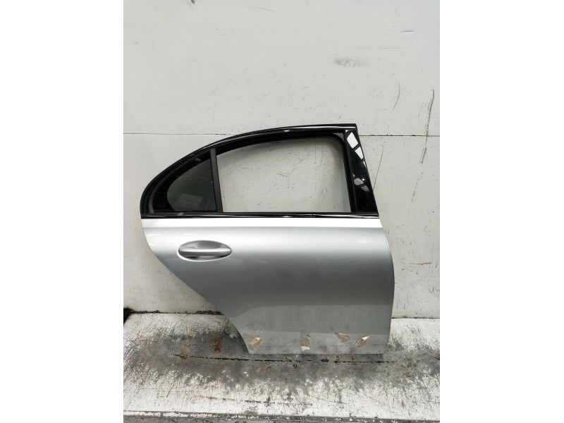 Recambio de puerta trasera derecha para mercedes-benz clase c (w206) c 200 d (206.003) referencia OEM IAM   