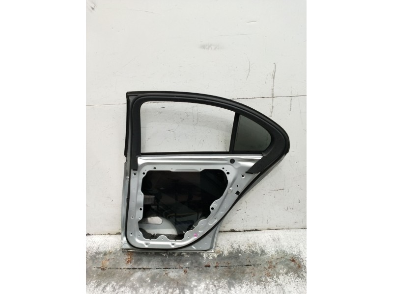 Recambio de puerta trasera derecha para mercedes-benz clase c (w206) c 200 d (206.003) referencia OEM IAM   