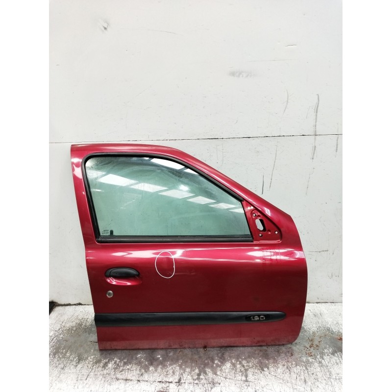 Recambio de puerta delantera derecha para renault clio ii (bb_, cb_) 1.9 d (b/cb0e, bb0j) referencia OEM IAM  5P 
