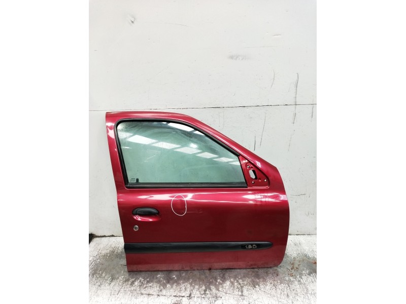 Recambio de puerta delantera derecha para renault clio ii (bb_, cb_) 1.9 d (b/cb0e, bb0j) referencia OEM IAM  5P 