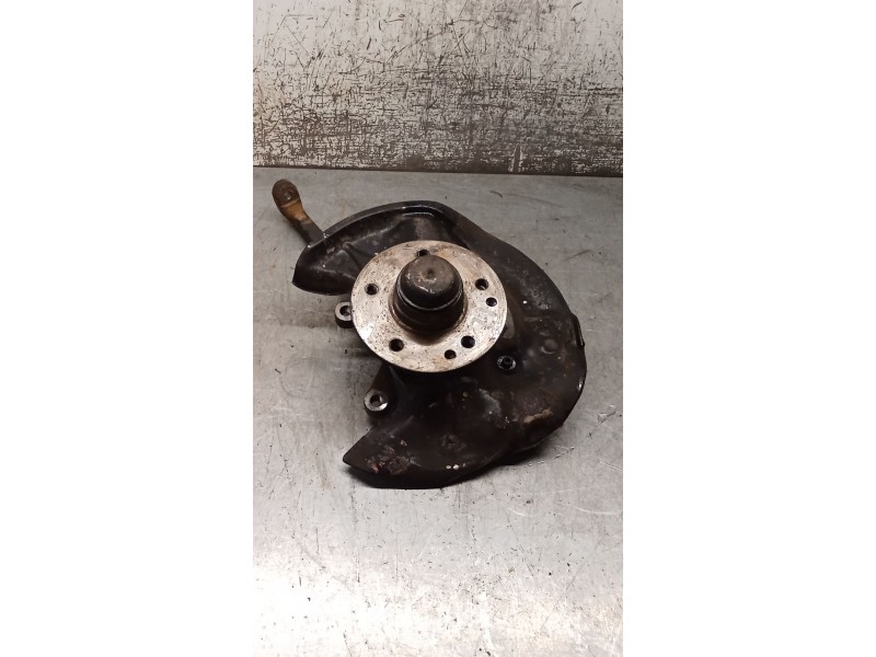 Recambio de mangueta delantera izquierda para mercedes-benz clase c (w202) c 280 (202.028) referencia OEM IAM 2021401  13