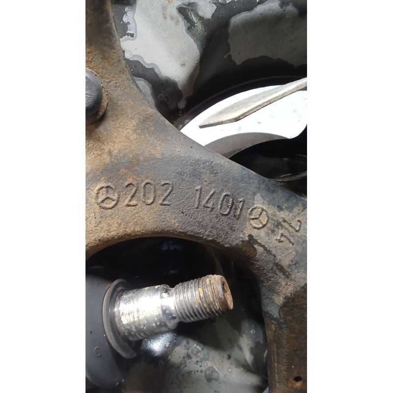 Recambio de mangueta delantera izquierda para mercedes-benz clase c (w202) c 280 (202.028) referencia OEM IAM 2021401  13
