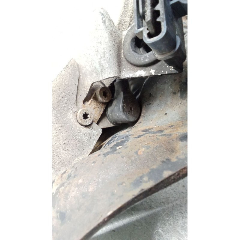 Recambio de mangueta delantera derecha para mercedes-benz clase c (w202) c 280 (202.028) referencia OEM IAM 2021501  93