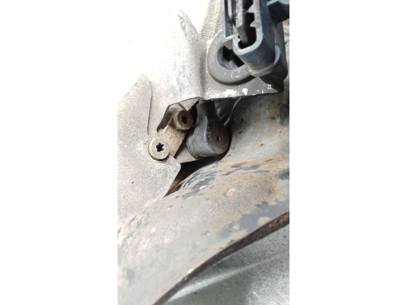 Recambio de mangueta delantera derecha para mercedes-benz clase c (w202) c 280 (202.028) referencia OEM IAM 2021501  93