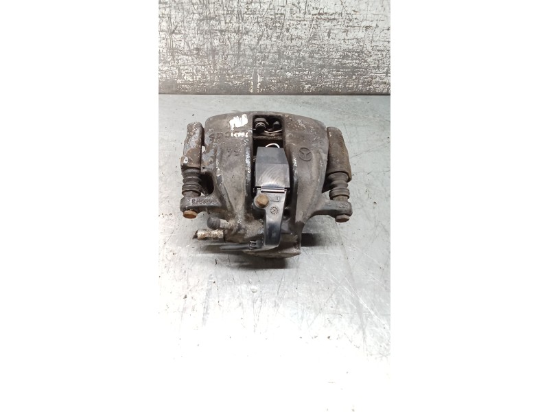 Recambio de pinza freno delantera izquierda para mercedes-benz clase c (w202) c 280 (202.028) referencia OEM IAM  LUCAS 93