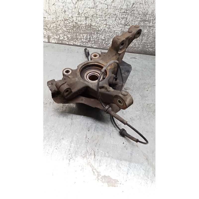 Recambio de mangueta delantera derecha para fiat linea (323_, 110_) 1.3 d multijet (323axb11, 323axb1a) referencia OEM IAM   07