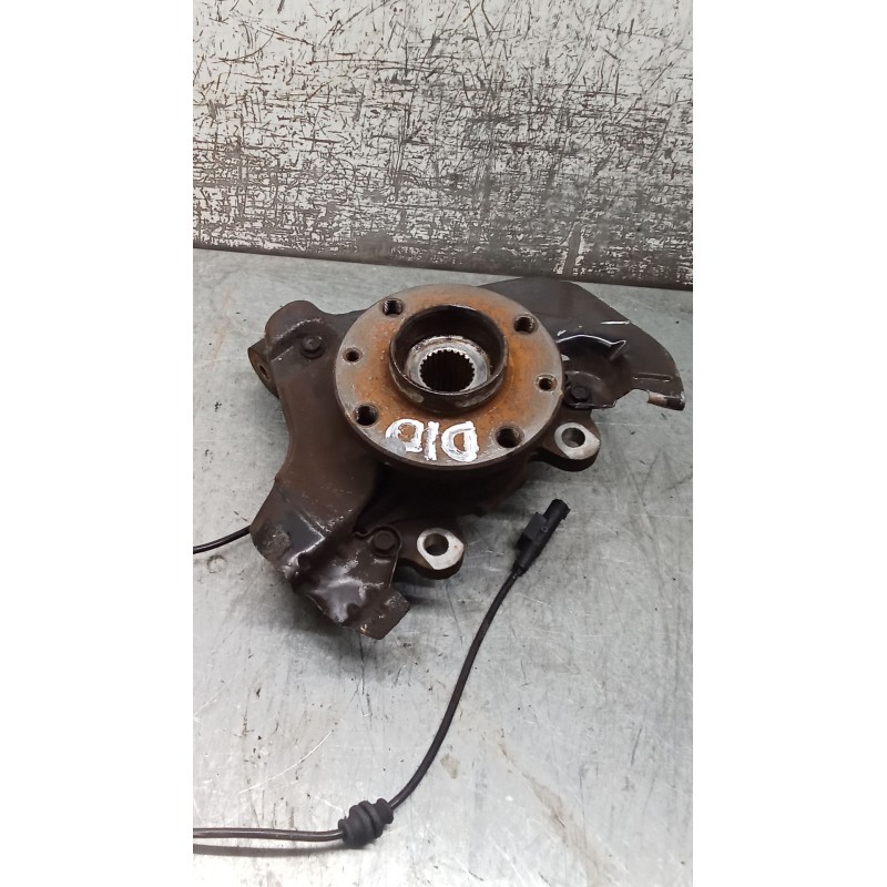 Recambio de mangueta delantera derecha para fiat linea (323_, 110_) 1.3 d multijet (323axb11, 323axb1a) referencia OEM IAM   07