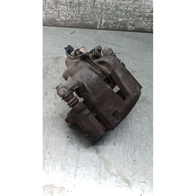 Recambio de pinza freno delantera izquierda para fiat linea (323_, 110_) 1.3 d multijet (323axb11, 323axb1a) referencia OEM IAM 